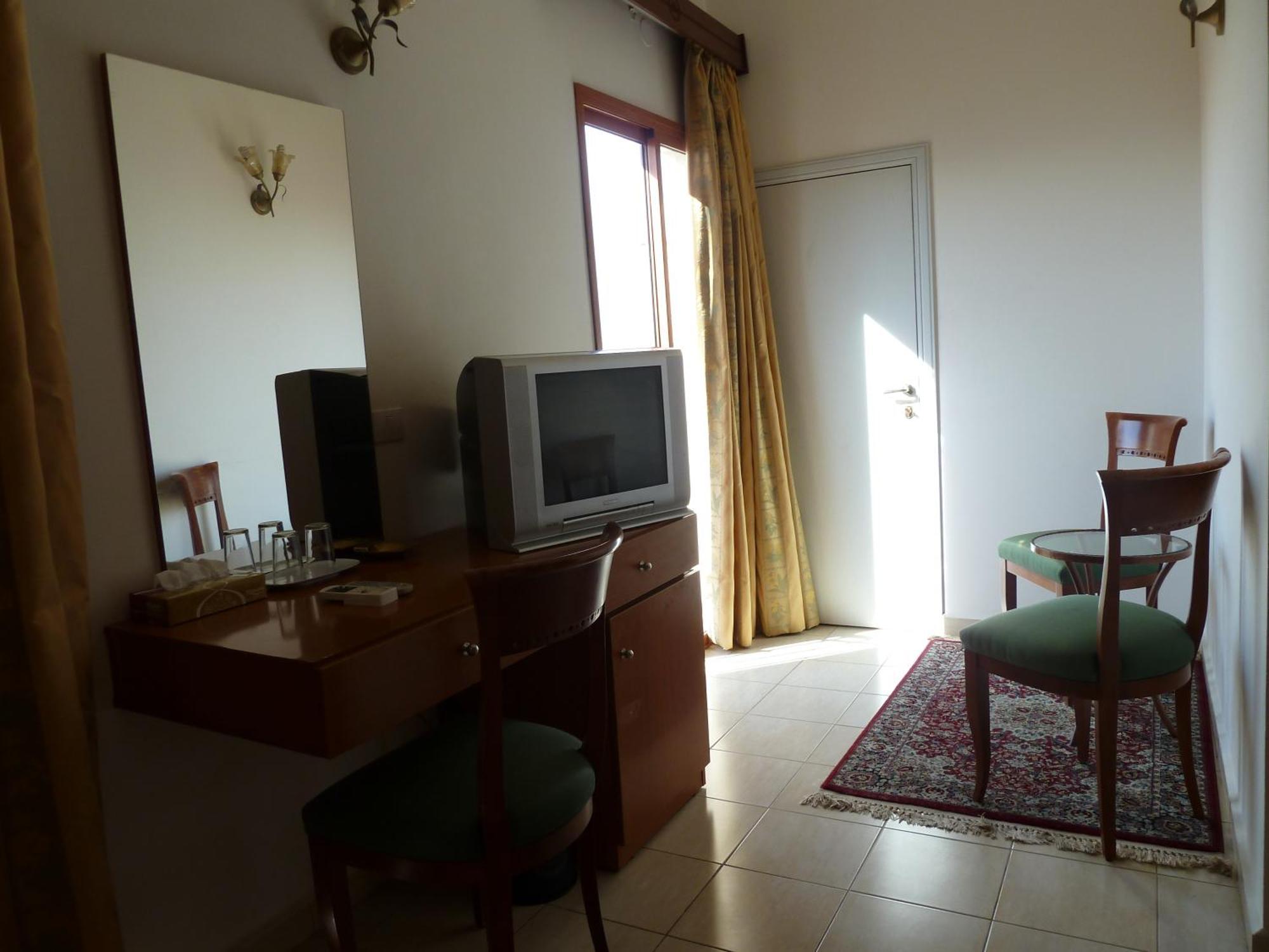 Valley View Hotel - Ḩammānā מראה חיצוני תמונה